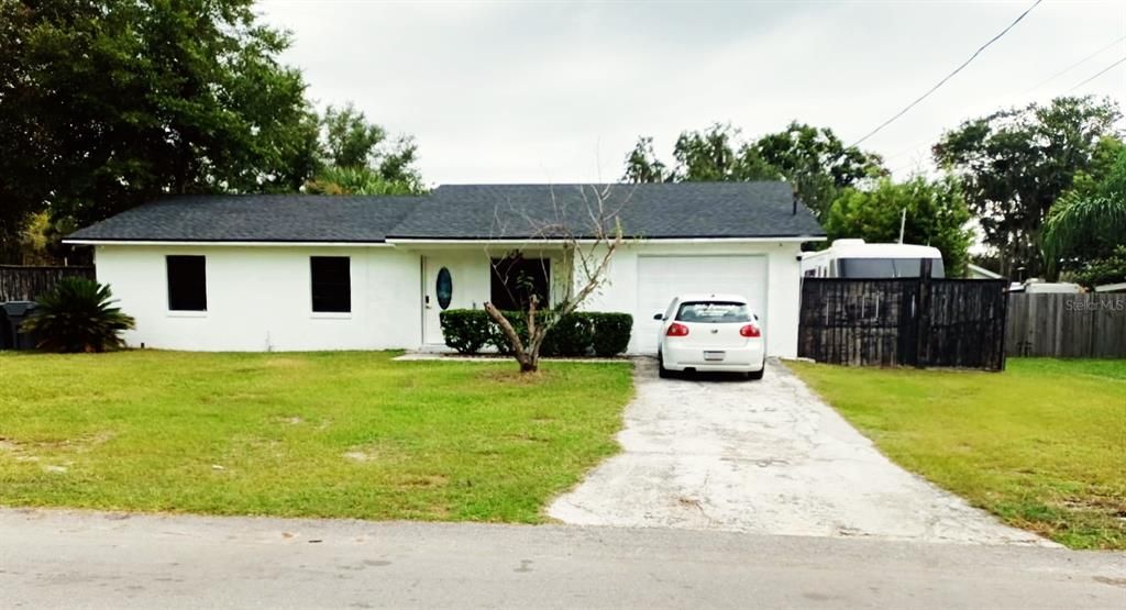 Attached, Backyard, Exterior, Facade, Ranch