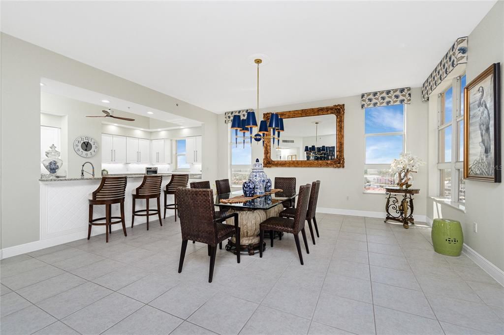 Dining room, Interior, Kitchen, Pendant Lights, Recessed Lighting