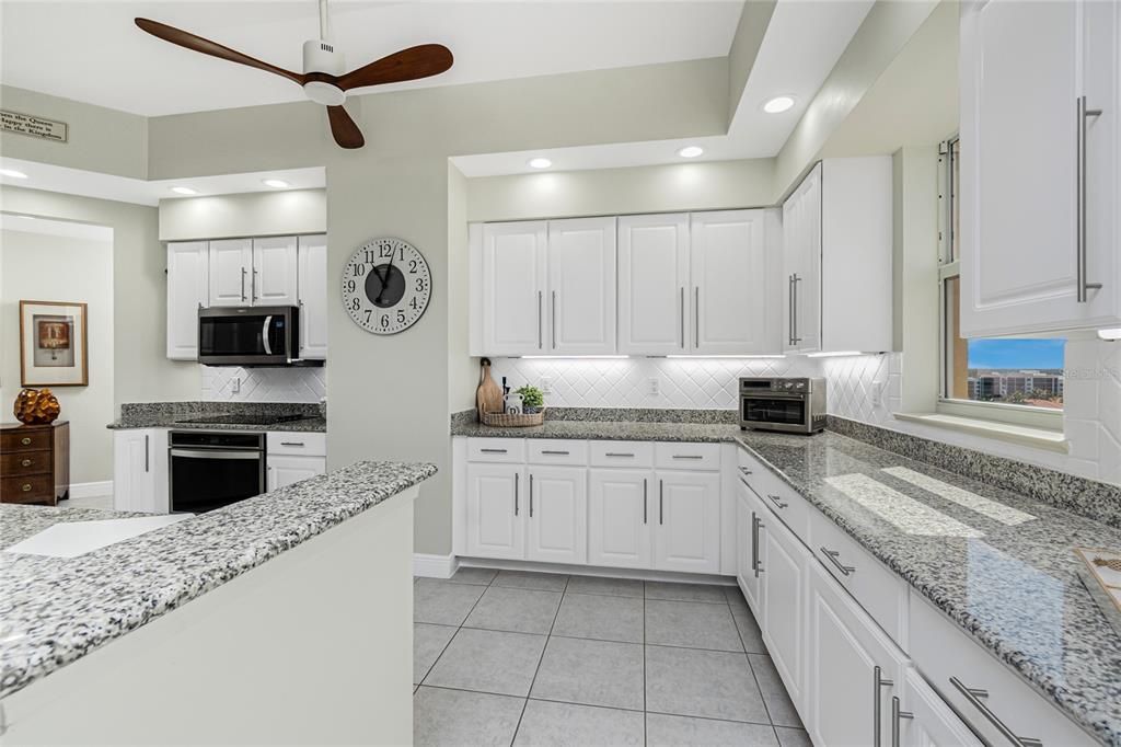 Interior, Kitchen, Recessed Lighting