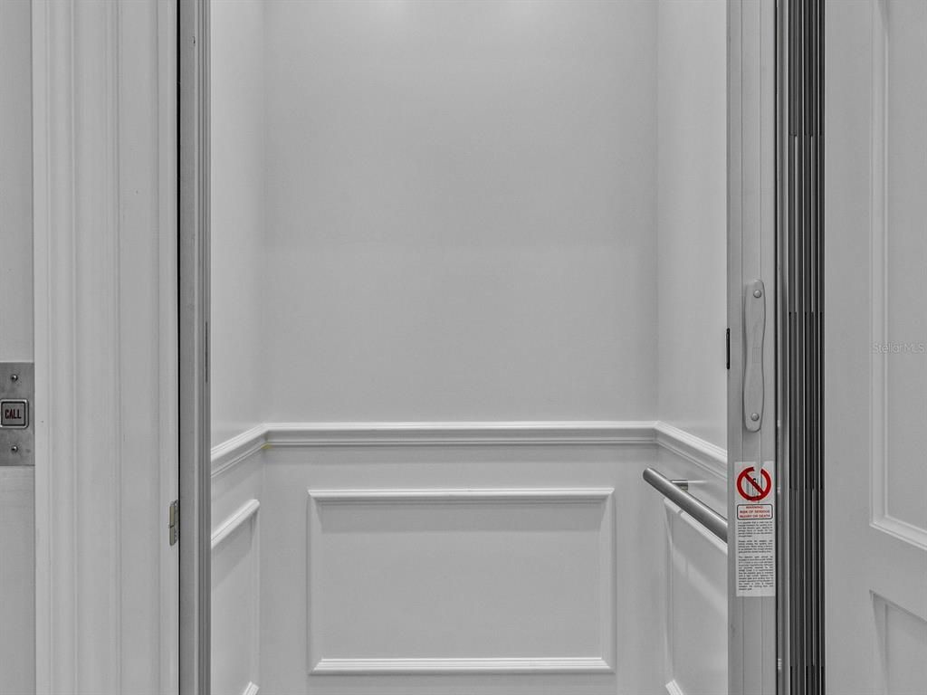 Elevator, Interior