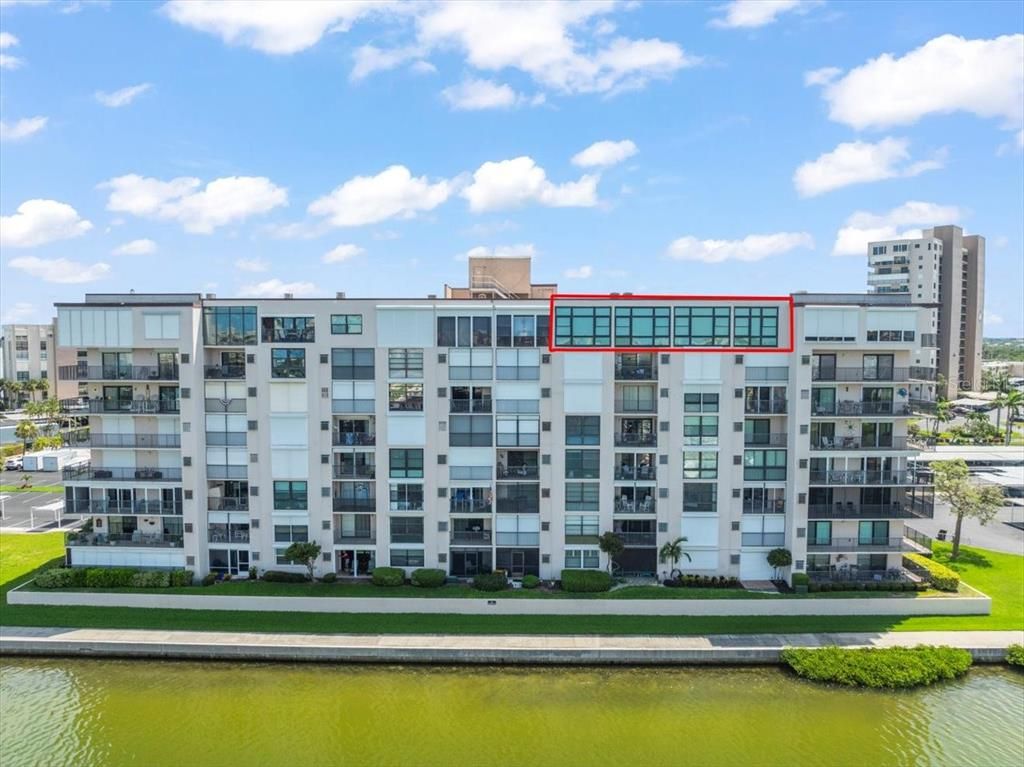 Exterior, Facade, Condo Building