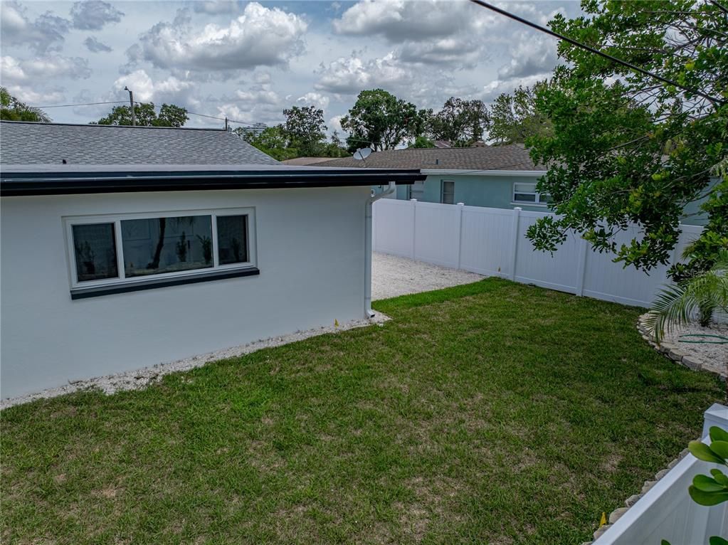 Backyard, Exterior