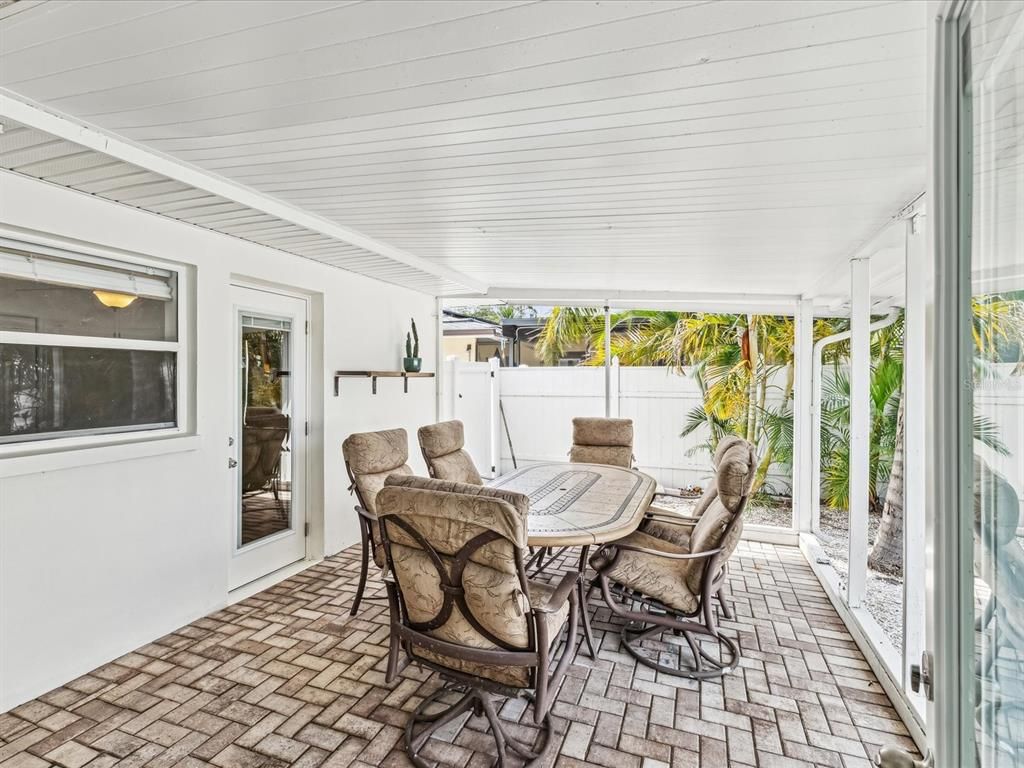 Dining room, Interior, Sun Room