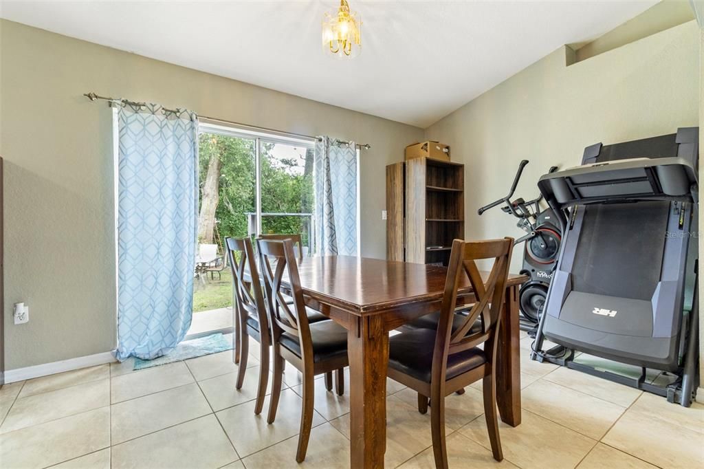 Dining room, Interior