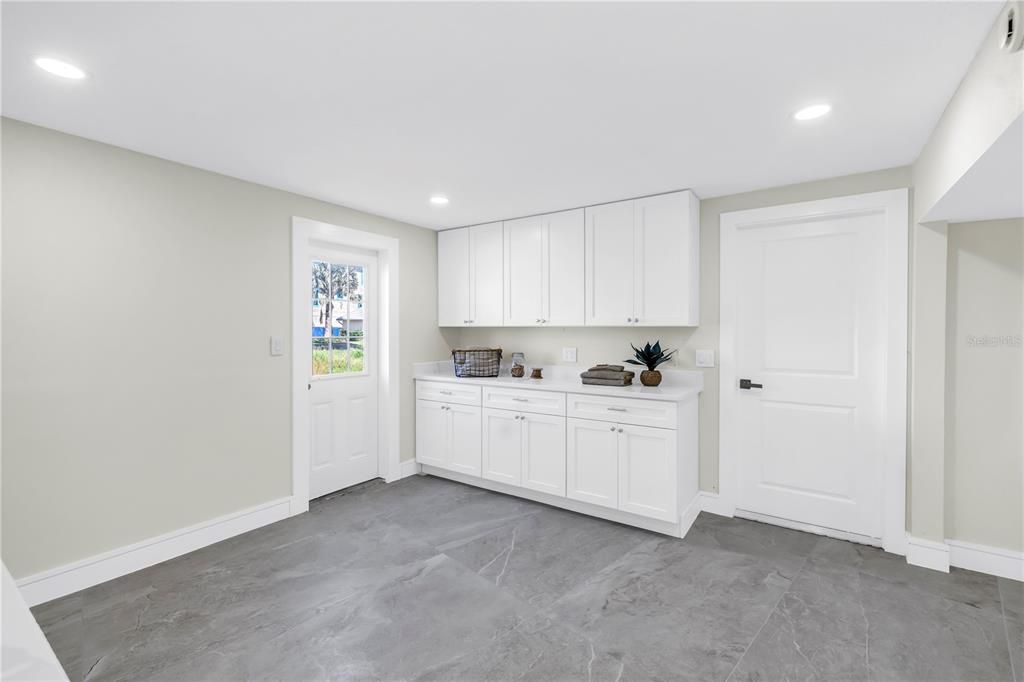 Interior, Kitchen, Recessed Lighting