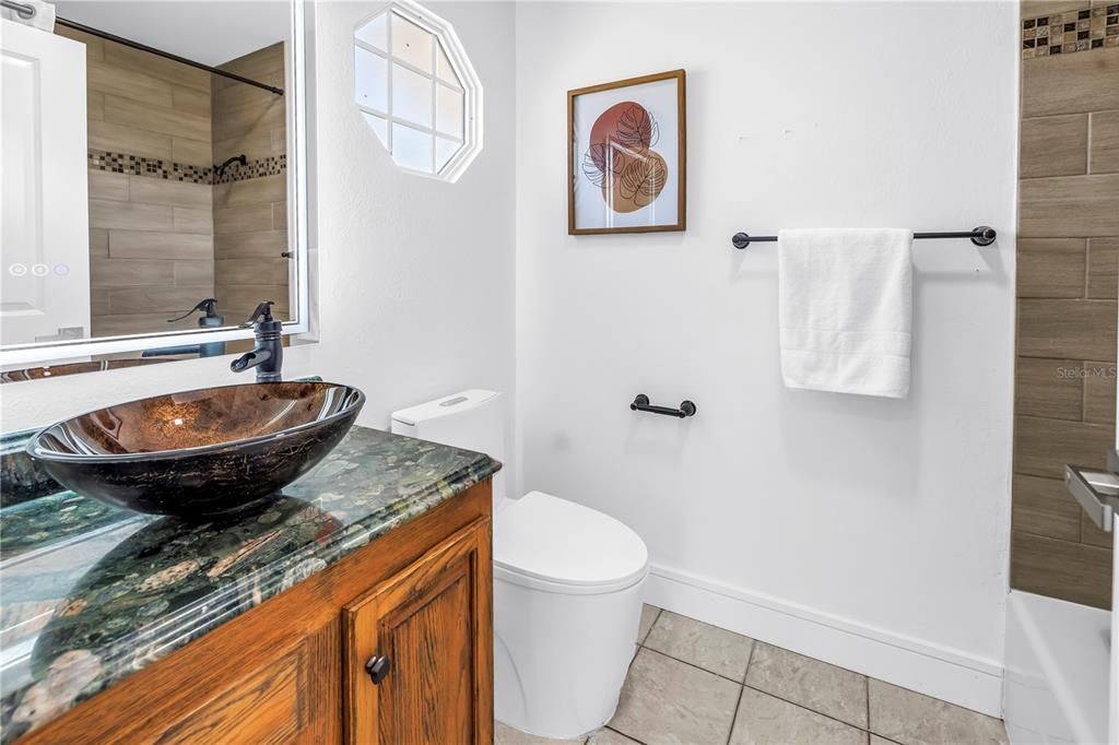 Bathroom, Interior, Tile Countertops