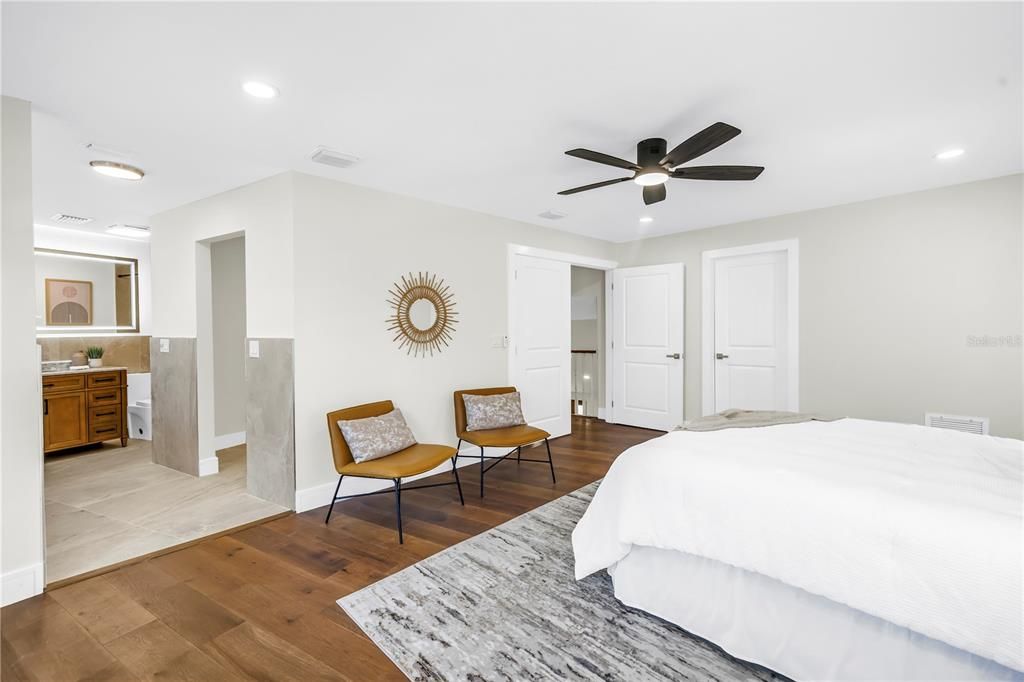 Bedroom, Interior, Recessed Lighting, Wood Texture Flooring