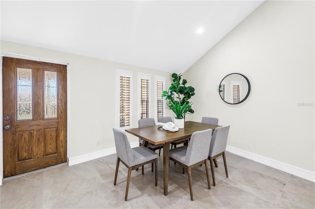 Dining room, Interior, Recessed Lighting