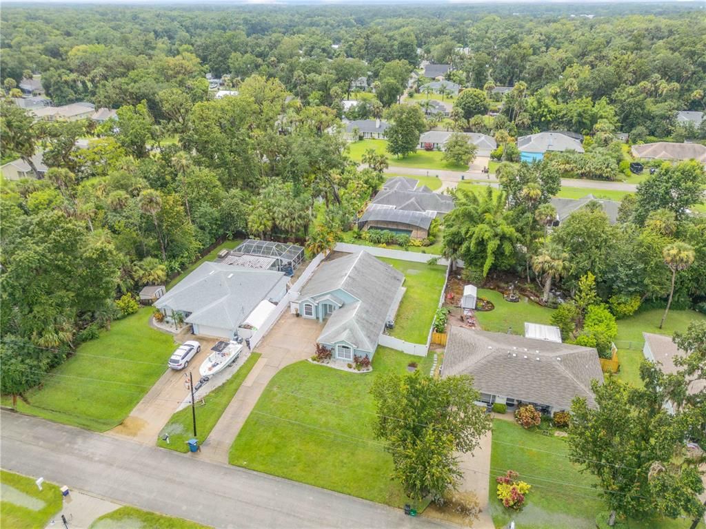 Exterior, Drone