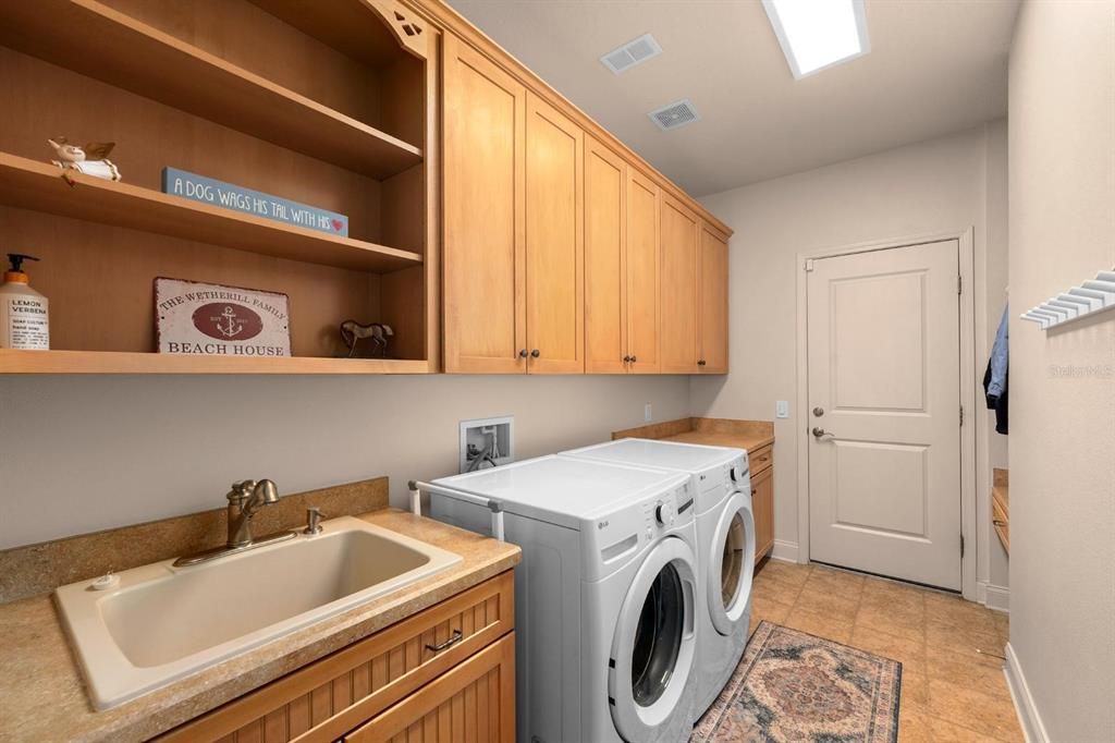 Interior, Recessed Lighting, Washer