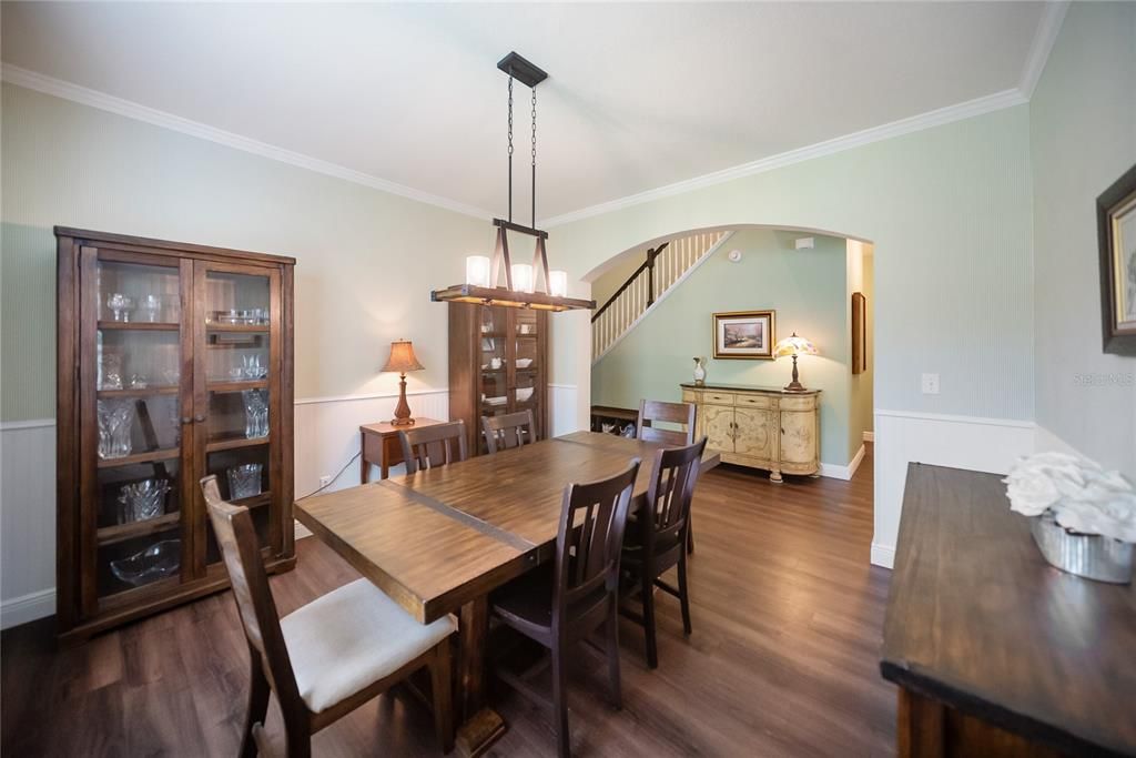 Chandelier, Dining room, Interior, Pendant Lights, Wood Texture Flooring