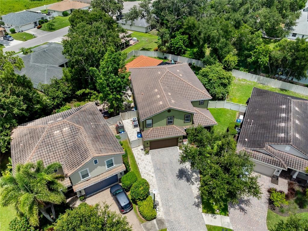 Exterior, Drone