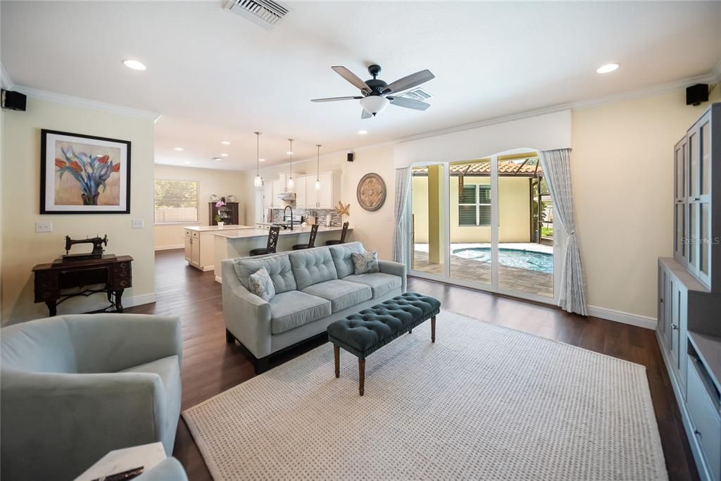 Interior, Kitchen, Living room, Pendant Lights, Recessed Lighting, Wood Texture Flooring