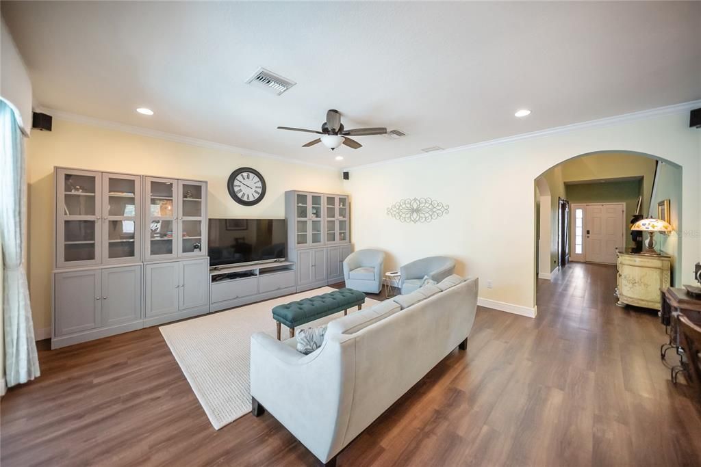 Interior, Living room, Recessed Lighting, Wood Texture Flooring