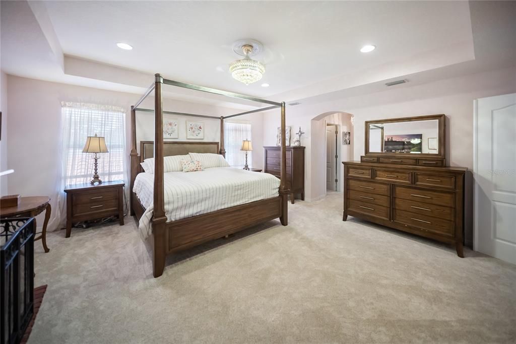 Bedroom, Chandelier, Interior, Recessed Lighting