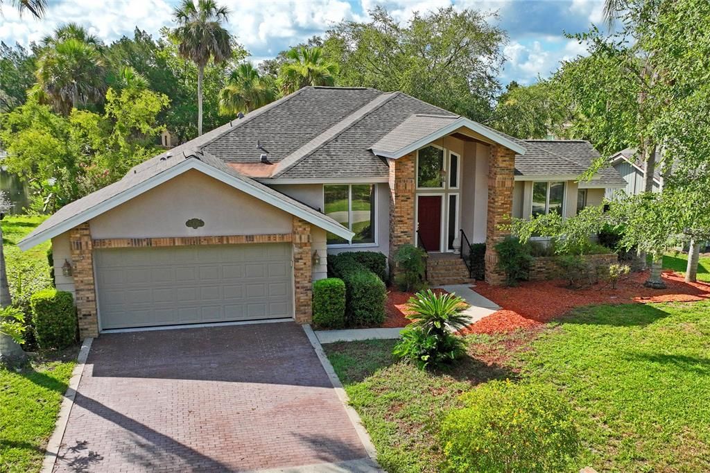 Attached, Exterior, Facade, Ranch