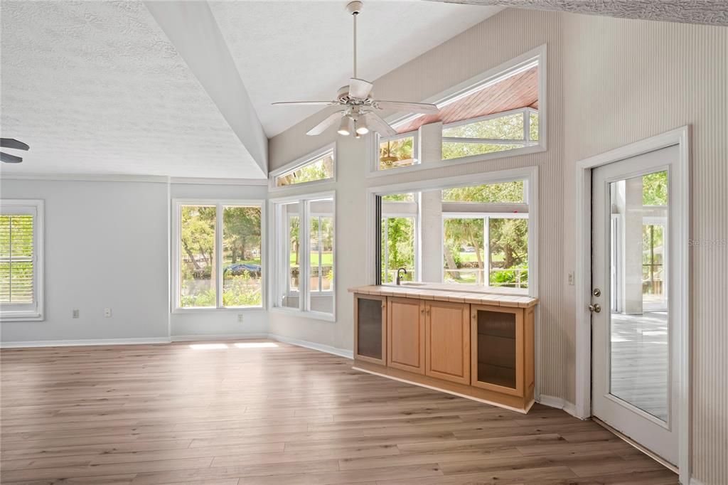 Empty room, Interior, Wood Texture Flooring