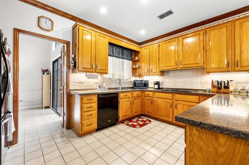 Interior, Kitchen, Recessed Lighting