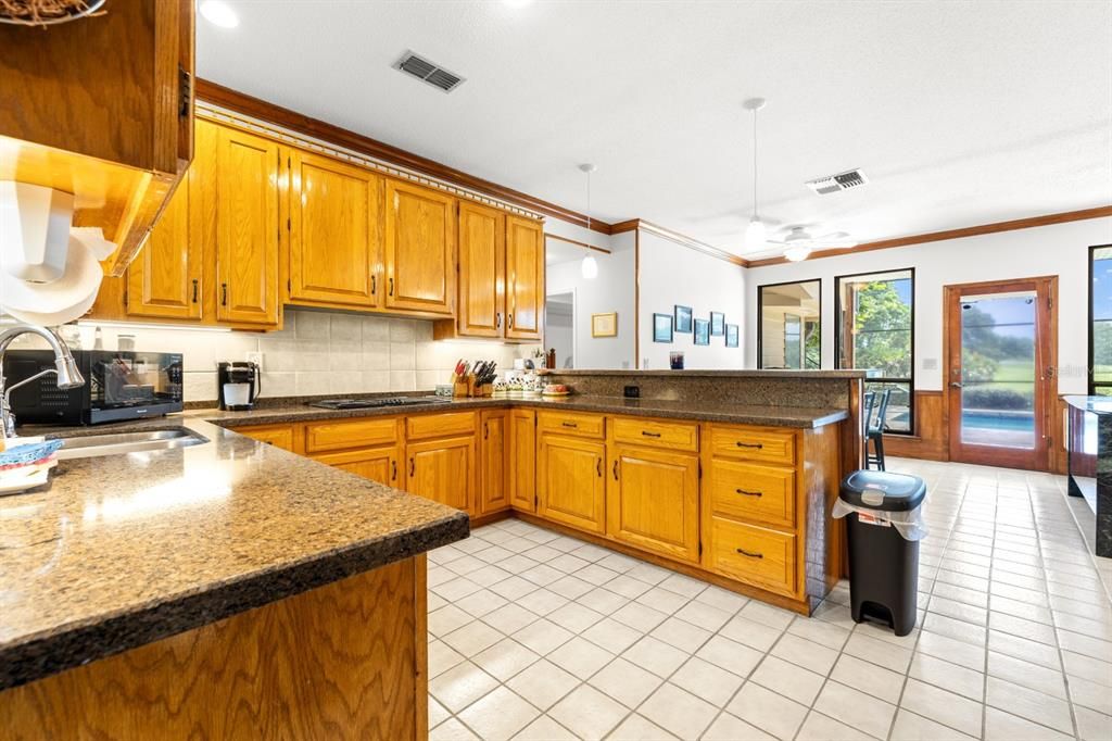 Interior, Kitchen, Pendant Lights, Recessed Lighting