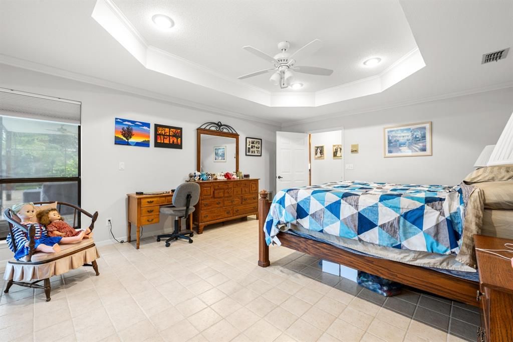 Bedroom, Home Office, Interior, Recessed Lighting