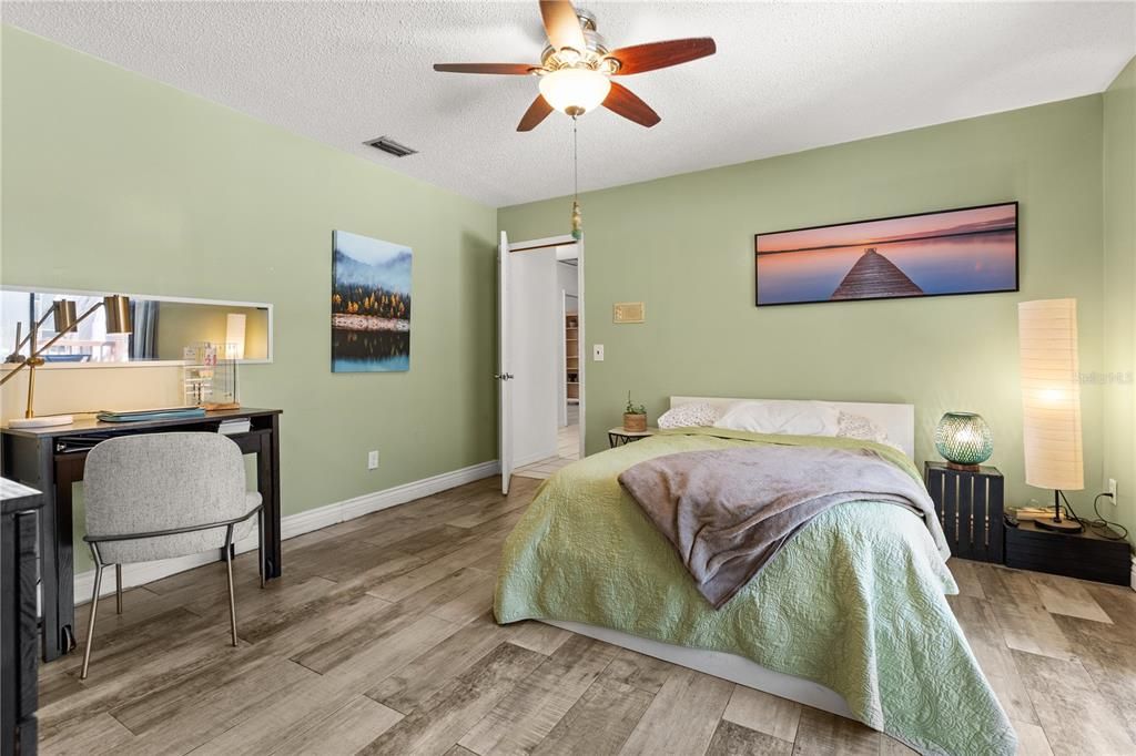 Bedroom, Home Office, Interior, Wood Texture Flooring