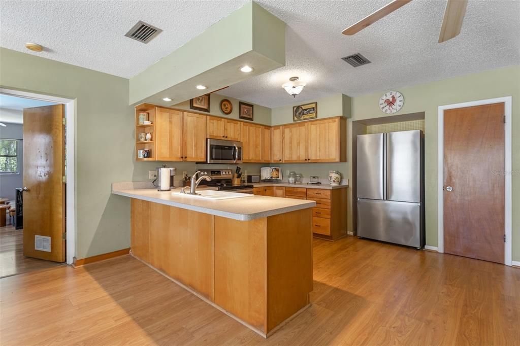 Interior, Kitchen, Recessed Lighting, Wood Texture Flooring