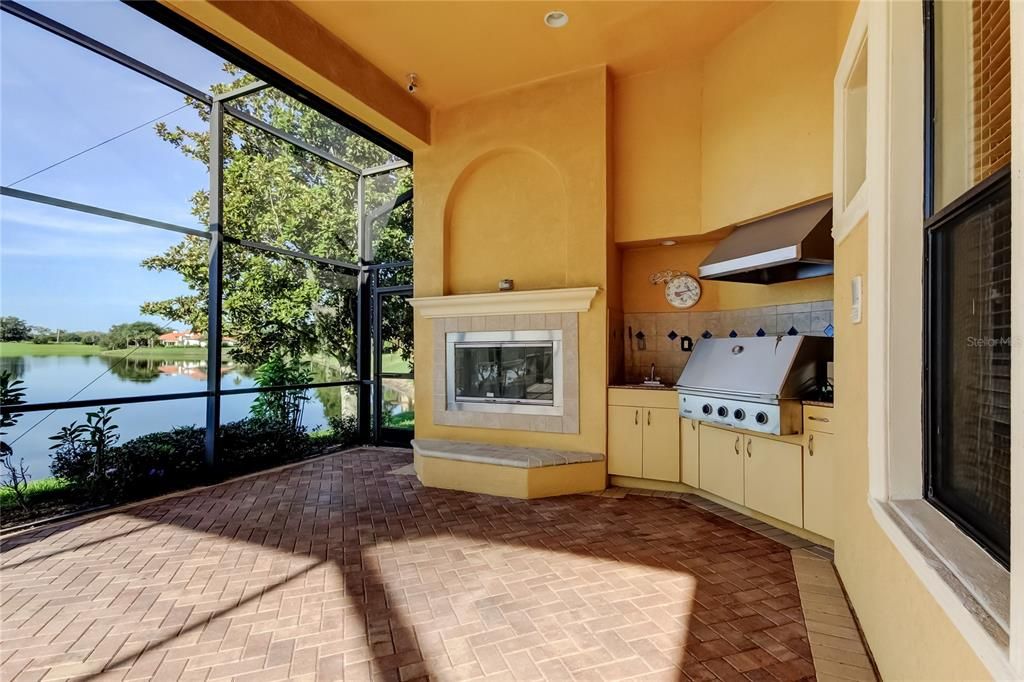 Fireplace, Glass Ceilings, Interior, Sun Room, Water