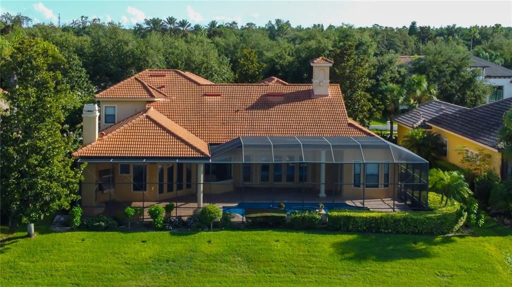 Exterior, Drone