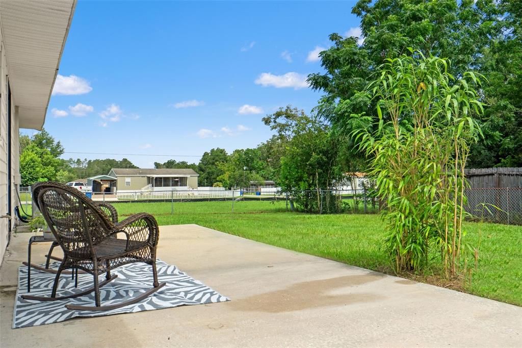Backyard, Exterior
