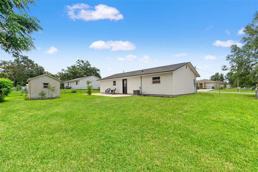 Backyard, Exterior