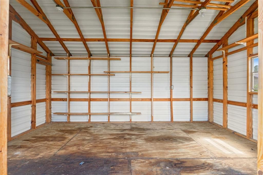Garage, Interior