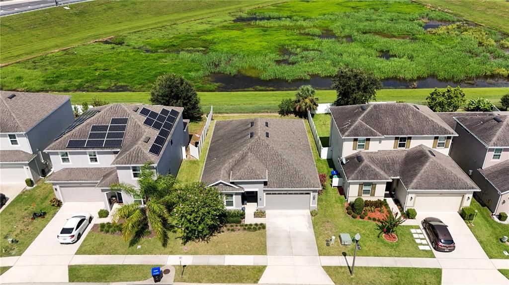 Exterior, Drone