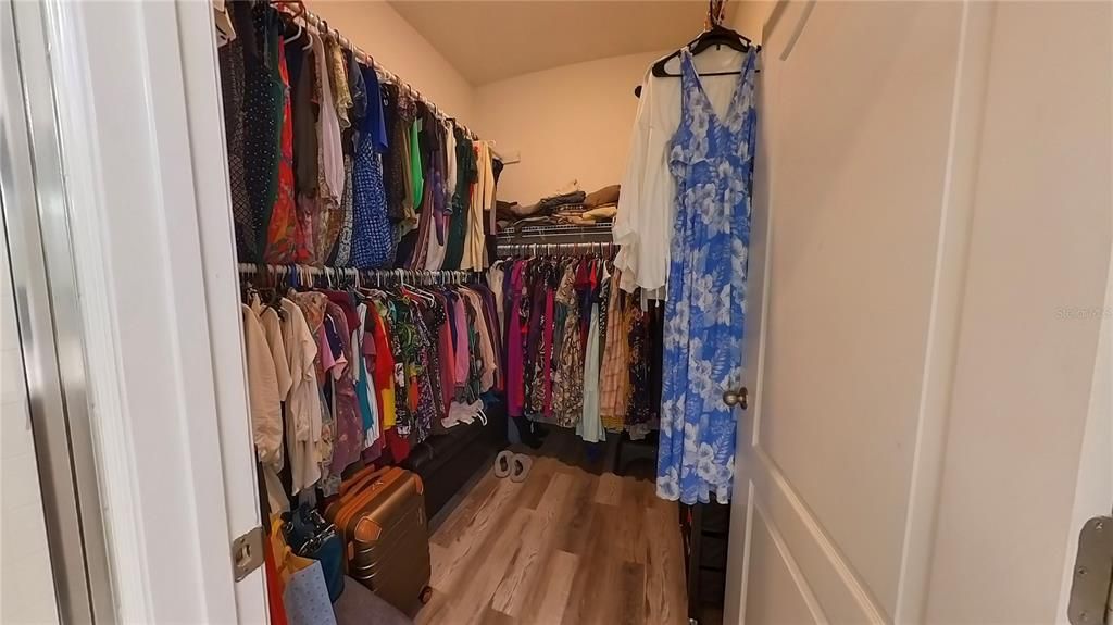 Interior, Walk-in Closets, Wood Texture Flooring