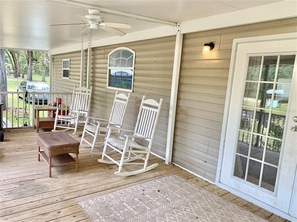 Exterior, Wood Texture Flooring