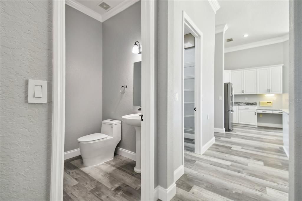 Bathroom, Interior, Recessed Lighting, Wood Texture Flooring