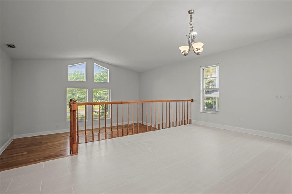 Chandelier, Empty room, Interior, Wood Texture Flooring