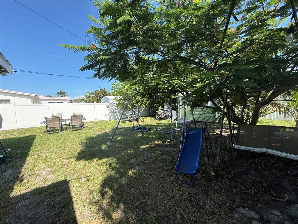 Backyard, Exterior, Playground