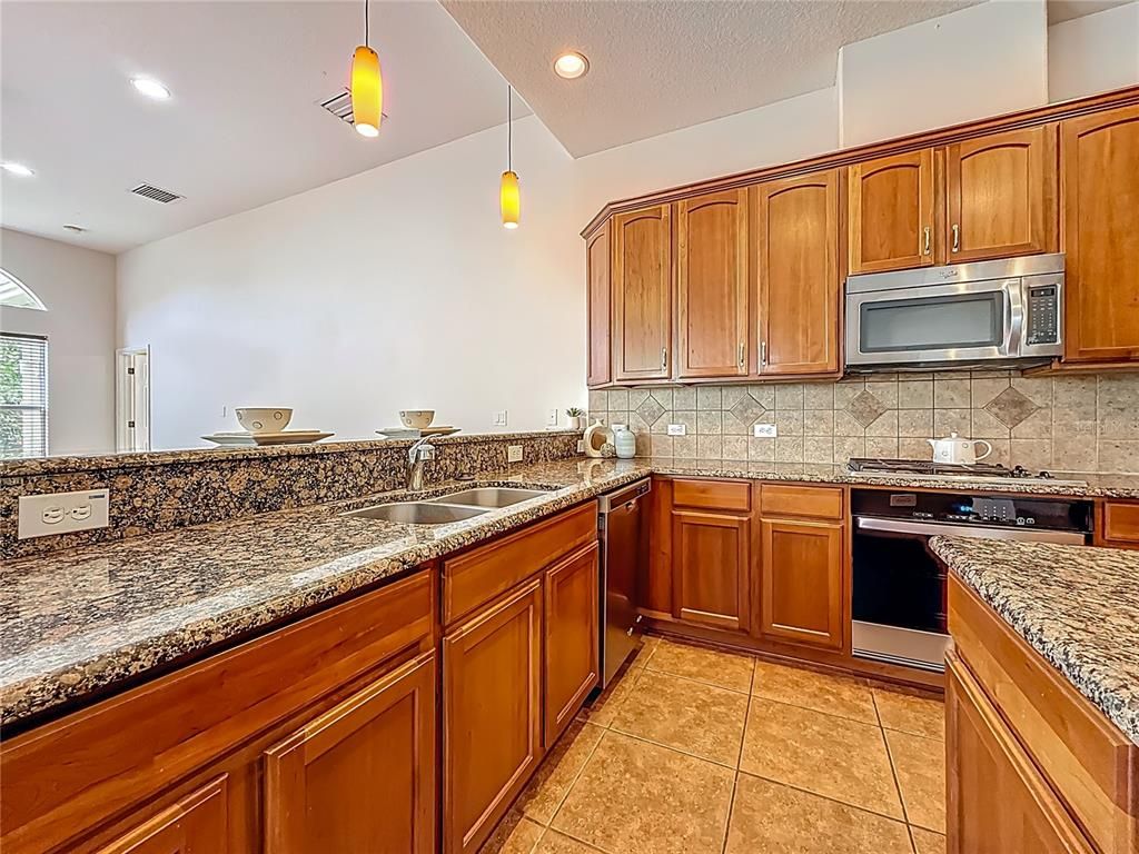 Interior, Kitchen, Pendant Lights, Recessed Lighting
