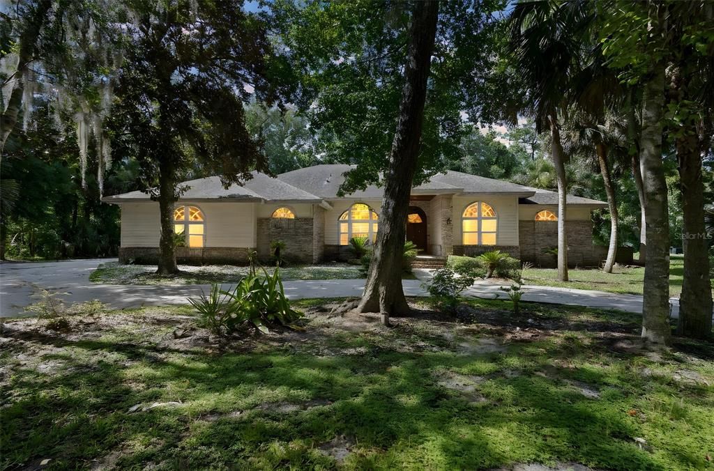 Attached, Backyard, Exterior, Facade, Ranch