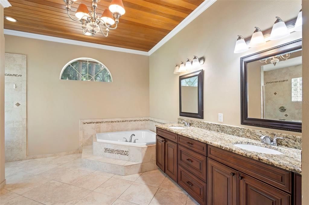 Bathroom, Dual Sink Vanities, Interior, Recessed Lighting, Wooden Ceilings