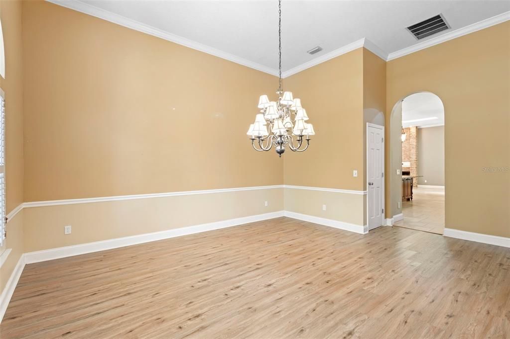 Chandelier, Empty room, Interior, Wood Texture Flooring