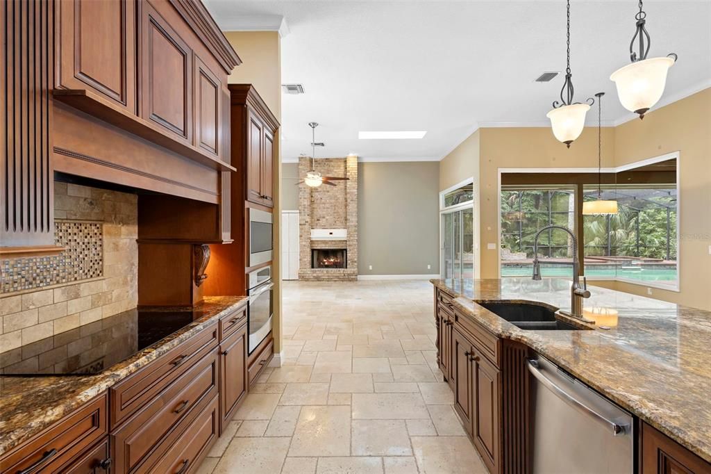 Fireplace, Interior, Kitchen, Pendant Lights