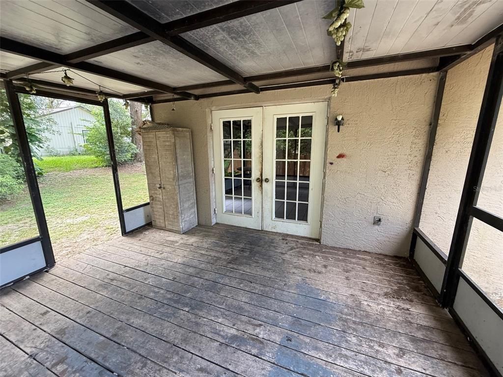 Interior, Sun Room, Wood Texture Flooring