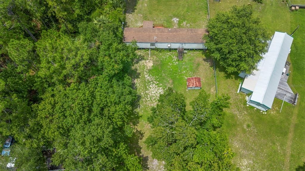 Exterior, Drone