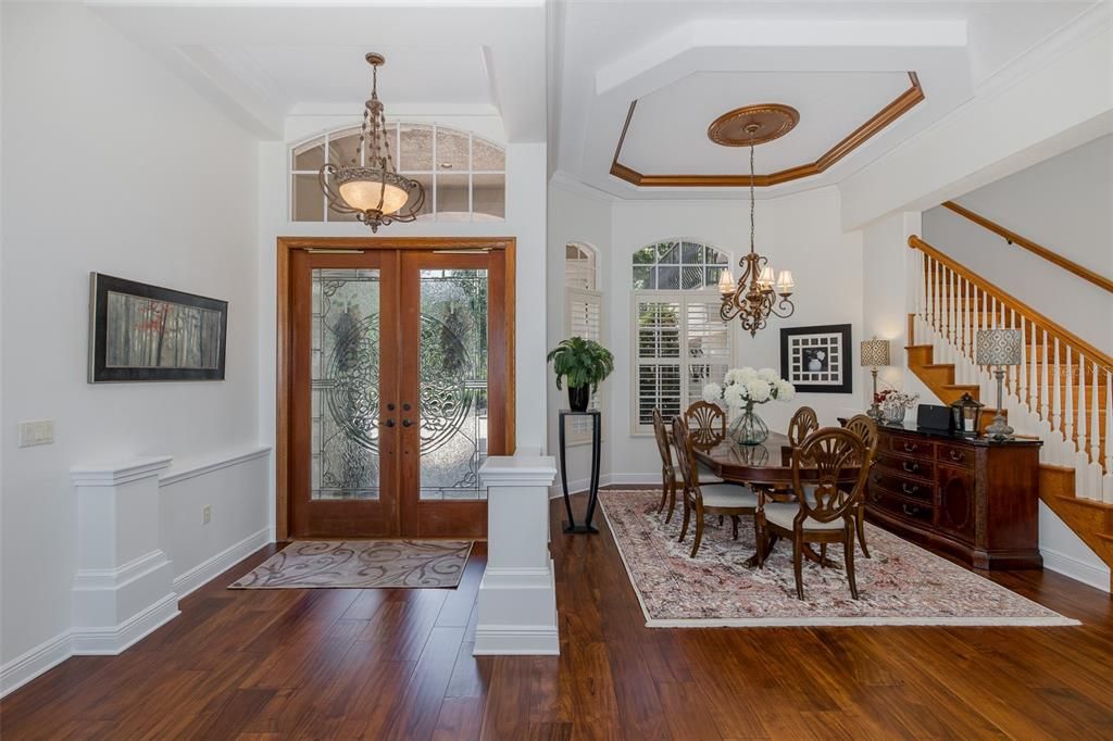 Chandelier, Dining room, Interior, Wood Texture Flooring