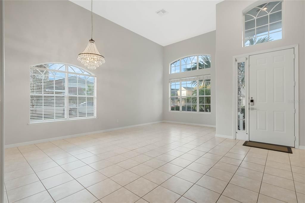 Chandelier, Empty room, Interior