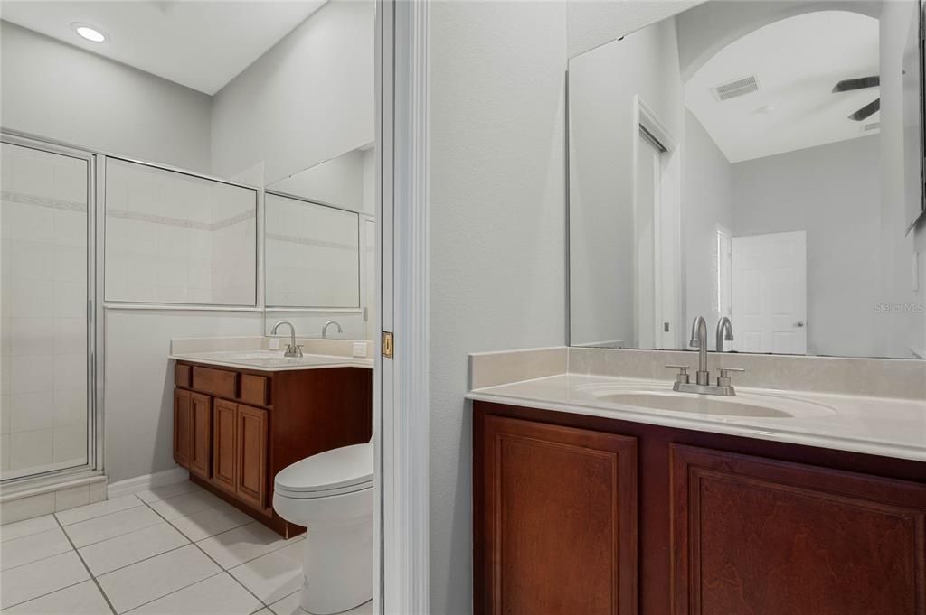 Bathroom, Interior, Recessed Lighting