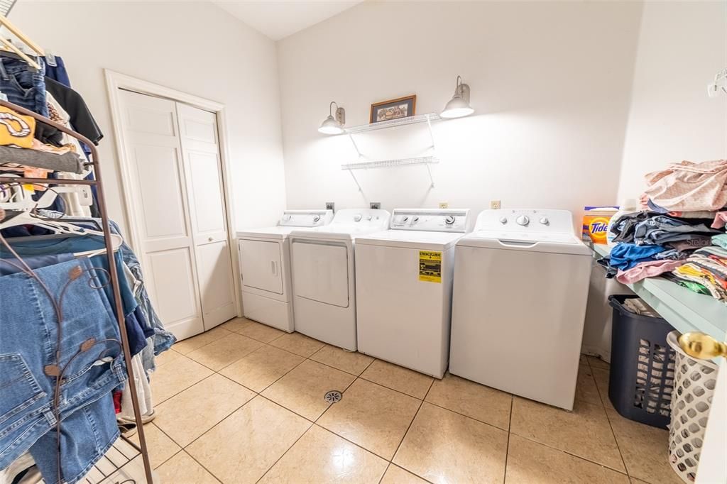 Interior, Washer