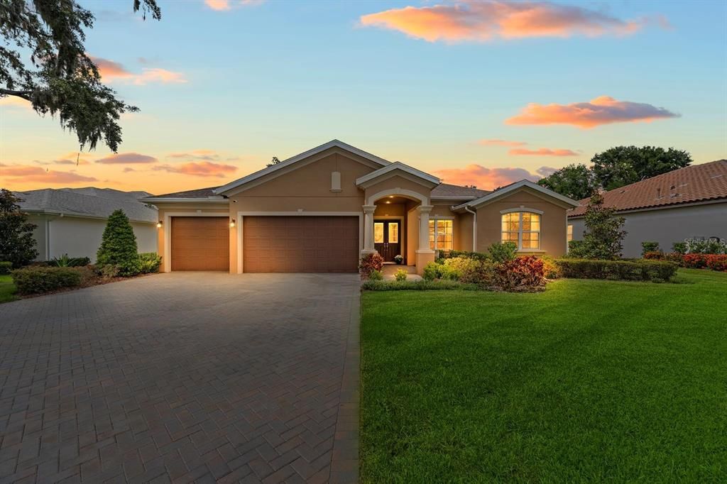 Attached, Backyard, Exterior, Facade, Ranch