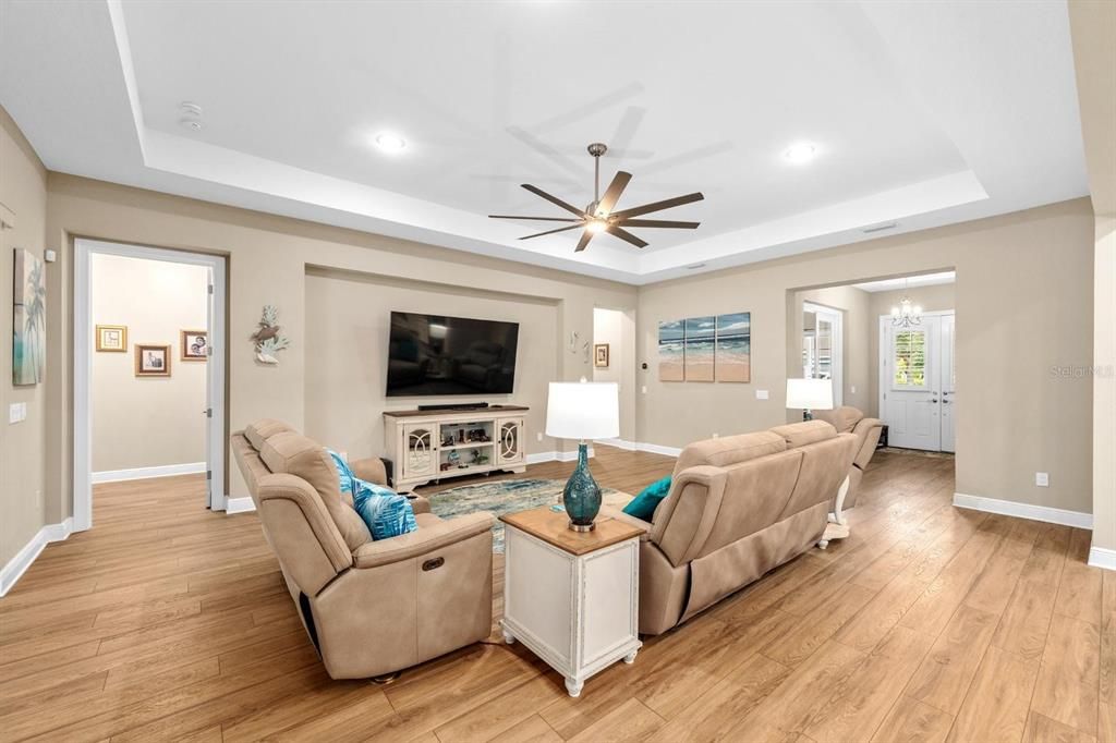 Interior, Living room, Recessed Lighting, Wood Texture Flooring